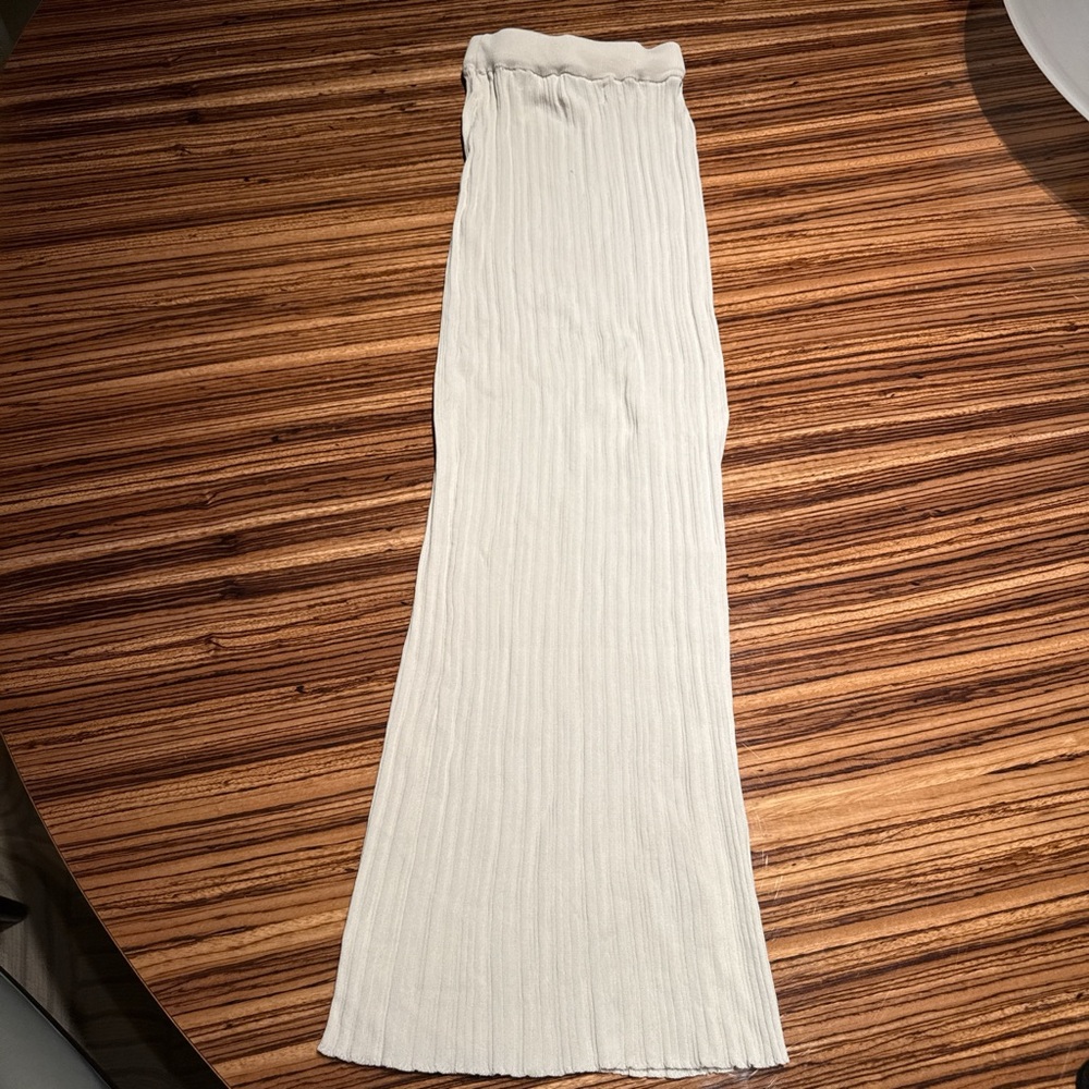 Elegant Cream Maxi Skirt